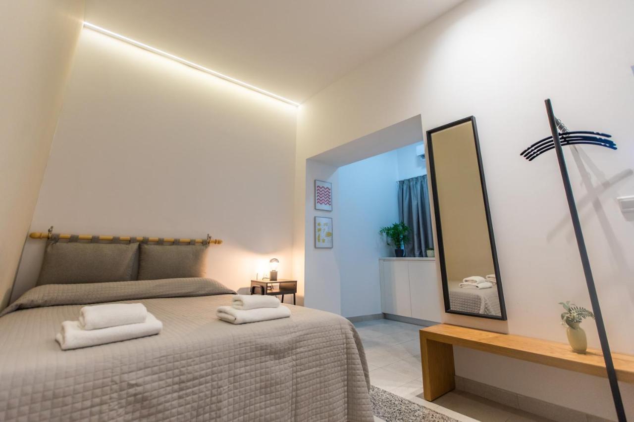 Rooms - Unique Staying In Paphos Centre 客房 照片