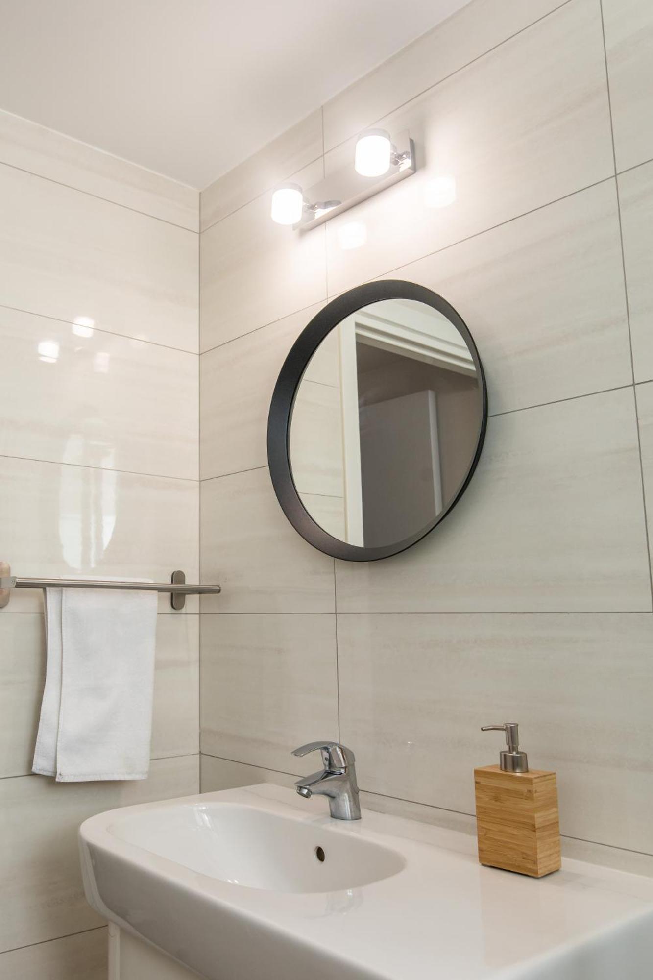 Rooms - Unique Staying In Paphos Centre 客房 照片
