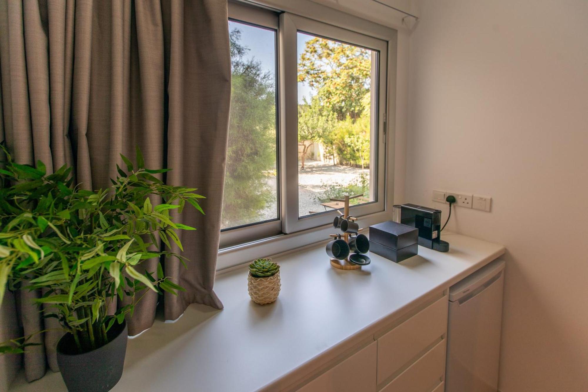Rooms - Unique Staying In Paphos Centre 客房 照片